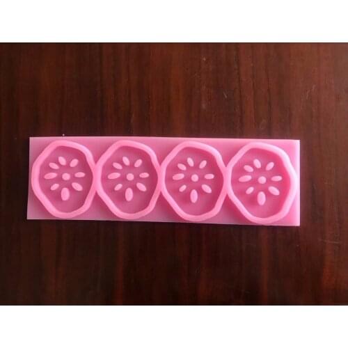 P890 Quickly eat ice 4 hole lotus root ice grid mold silicone chocolate mould