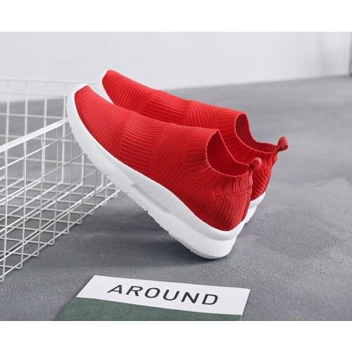 Women Lightweight sneakers summer black red Breathable Mesh Running sports shoes New womens anti-skid jogging walking Sock shoes
