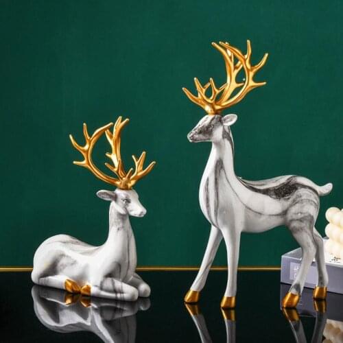 2pcs Resin Statue Elk Deer Ornament Figurines Tabletop Ornament Statue Figurine