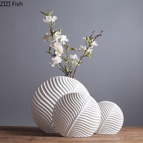 Nordic Style Ceramic Vase Modern Minimalist Fashion Living Room Model Room Flower Decoration Home Decoration Ornaments