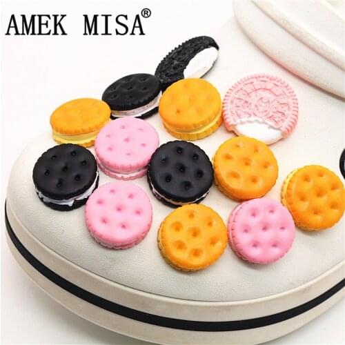 Emulation Mini Resin Shoe Charms Accessories Spoof Lovely Oreo Cookies Croc Shoe Decoration fit croc jibz Kids Party X-mas Gifts