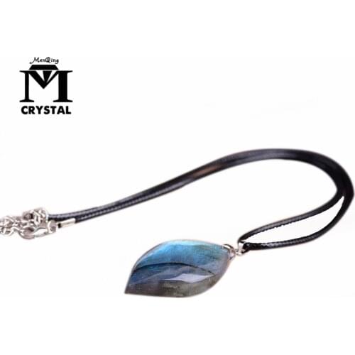 Natural irregular crystal stone Labradorite pendant Moonstone Sunstone Pendant Divination spiritual meditation Jewelry Necklace