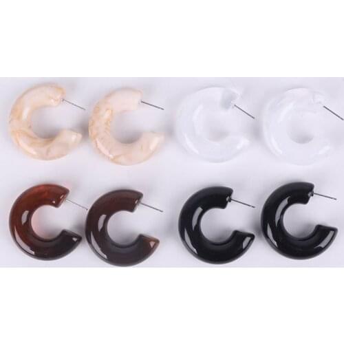 UJBOX Factory Wholesale Geometric Semicircular Hoop Earrings Japanese Korean Black White Acrylic Resin Statement Earrings