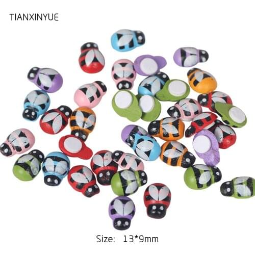 TIANXINYUE Glue stick button 100pcs/lot Bee Buttons Scrapbooking wood Buttons Sewing Accessories