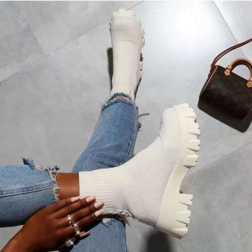 Autumn New Socks Shoes Woman Stretch Fabric Mid-Calf Casual Platform Boots Net Red Knitted Short Boots Women Plus Size Booties