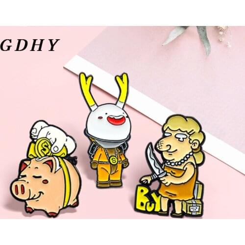 GDHY Elk Deer Astronaut Pig Piggy bank Brooch Enamel Metal Pins Cute Women BUY Knife Deer Pilot Brooches Badge Jewelry for Kids