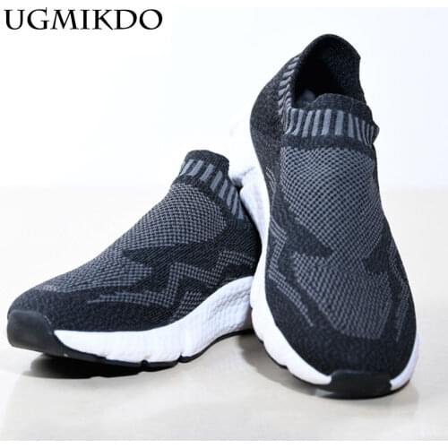 Men Sneakers Fashion Casual Shoes Walking Shoes Breathable Mesh Slip on Mens Loafers Zapatillas Hombre