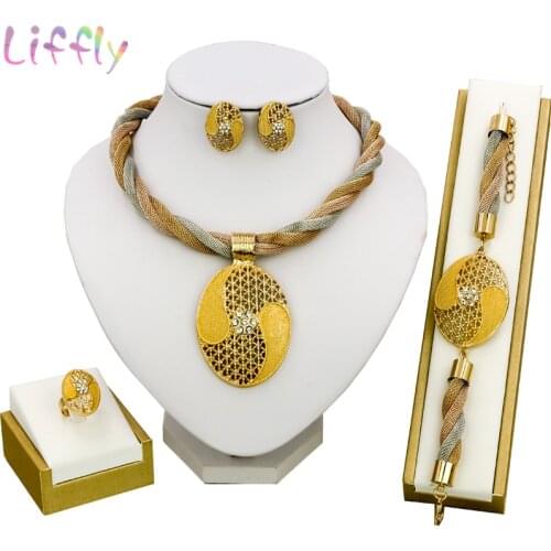 Liffly Dubai Jewelry Sets Fashion Crystal Necklace Earrings Ring Bracelet Dubai Gold Jewelry Sets Fashion Wedding Jewelry