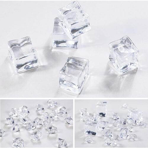 Hot New Photography Props Fake Ice Cubes Reusable Artificial Acrylic Crystal Cubes Whisky Drinks Display Wedding Party Decor