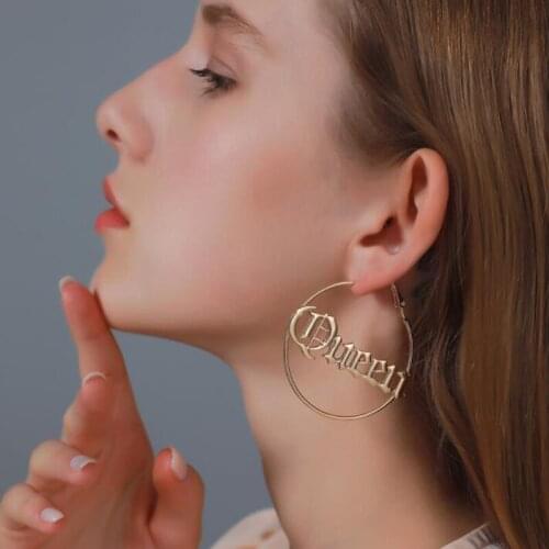 Exaggerated Large Round Letter Queen Hoop Earring Gold Silver Color Oversize Circle Huggies Earrings Ear Rings Jewelry for Women