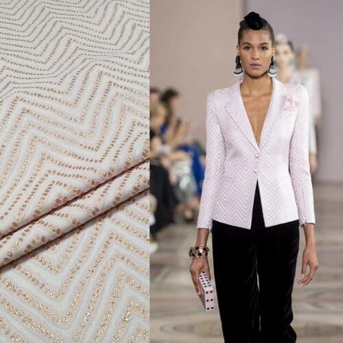 Wavy gold silk dots jacquard suit fabric spring autumn and winter windbreaker jacket dress fashion fabric high-definition