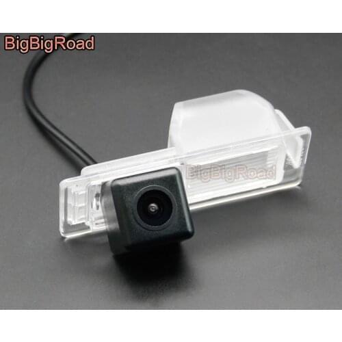 BigBigRoad Car Rear View Parking CCD Camera For Chevrolet Lova RV Aveo Malibu Cruze Wagon Equinox Trax For Cadillac SRX XTS CTS