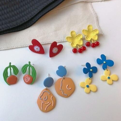 HangZhi 2020 New Korean Cute Colorful Heart Daisy Cherry Graffiti Drip Painting Abstract Face Stud Earrings for Women Jewelry