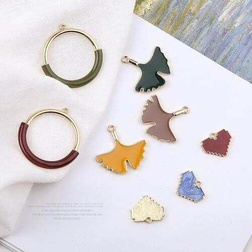 6pcs hot-sales Vintage Round Earring Semicircle Leaf Oil Painting Love Pendant Ladies Earrings Vintage Jewelry Diy Accessories