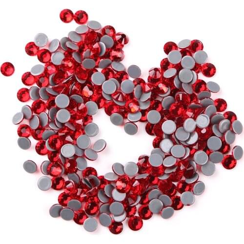 Good Quality SS6,SS10,SS16,SS20,SS30 Light Red/Siam Flatback Crystals Hot Fix Rhinestones,Crystal Glass Garment Rhienstones