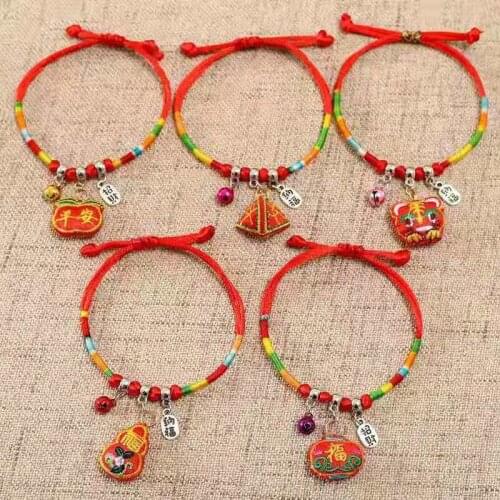 1pcs Ladies And Men Lucky Braided Red Rope Couple Bracelet Children Good Luck Bell Bracelet Little Tiger Series Pendant Bracelet