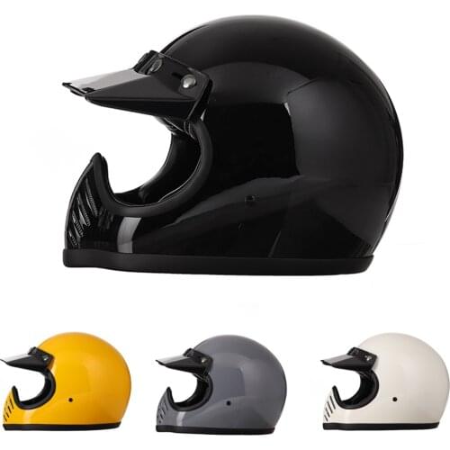 MOTO 3 Helmets