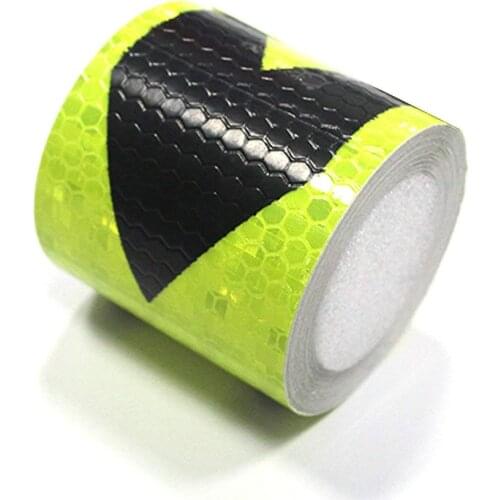 Muchkey Honeycomb Arrow Sticker Reflective Conspicuity Safety Warning lighting Tape Strip for car/trailers/truck/traffic 5cm*3m