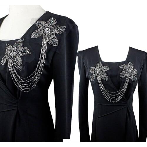 Gun black Flowers tassel Beaded epaulette for clothes Punk Coat Suit DIY Fashion Tassel Badge Epaulets Shoulder Patches sewing