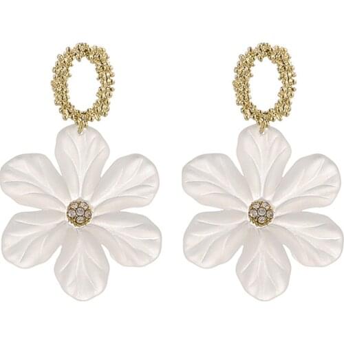 New Personality Forest Flower Fresh And Versatile Temperament Resin Flower Earrings For Women Earings Fashion Jewelry