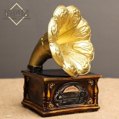 Vintage Resin European Retro Gramophone Trumpet Model Home Crafts Ornaments Record Players Art Cafe Bar Home Decoration Gifts
