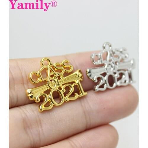 8pcs/18*23mm Class of 2021 graduation charms Gold silver tone Class of 2021 Charms Pendant DIY Jewelry Making