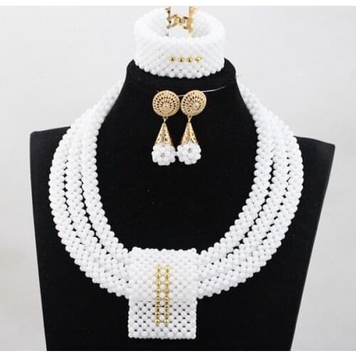 Fabulous White Coral African Beads Bib Jewelry Set Wedding Nigerian Lady Ceremony Party Jewelry Set 2017 CNR767