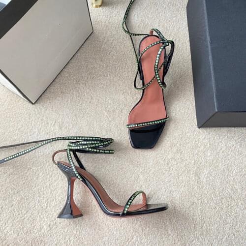 Hao Fang Xin Women's Shoes With A Strap