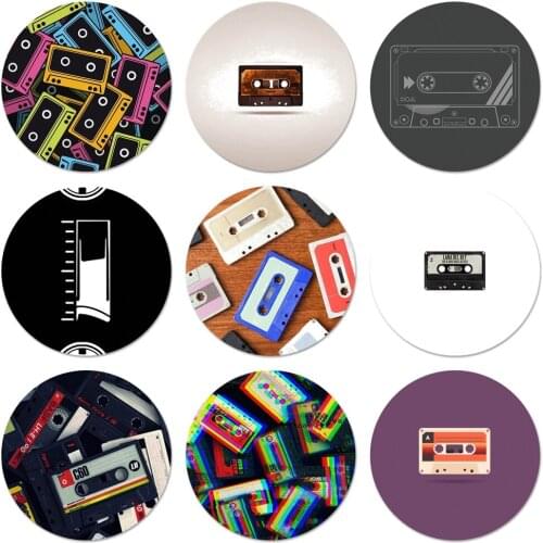 Vintage Magnetic Tape Cassette Icons Pins Badge Decoration Brooches Metal Badges For Clothes Backpack Decoration 58mm