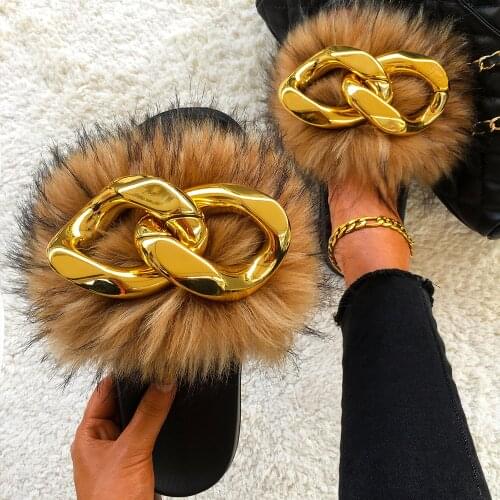 Fur Slippers Fluffy Soft Furry Slides Women Flip Flops Fashion Big Gold Chain Faux Fox Raccoon Fur Slippers Beach Summer Sandals