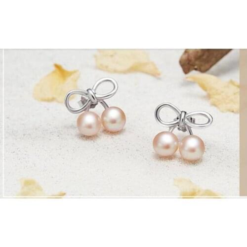 A pair of 7-8mm south sea round pink pearl earring 925s