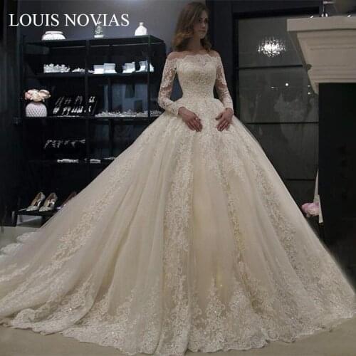 LOUIS NOVIAS Sexy Boat Neck Lace Ball Gown Wedding Dress 2020 Long Sleeve Appliques Bride Dresses Vintage Princess Wedding Gowns