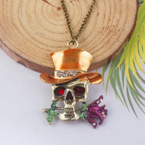 Halloween Magician Rose Skull Pendant Necklace Retro Punk Skull Necklace for Women Men Party Jewelry Gift