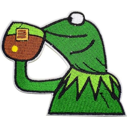 Green Frog Drinking Embroidery Patches Cartoon Animal Iron on DIY Designer Logo Heat Press Appliques Hats Shirts Clothing Badges