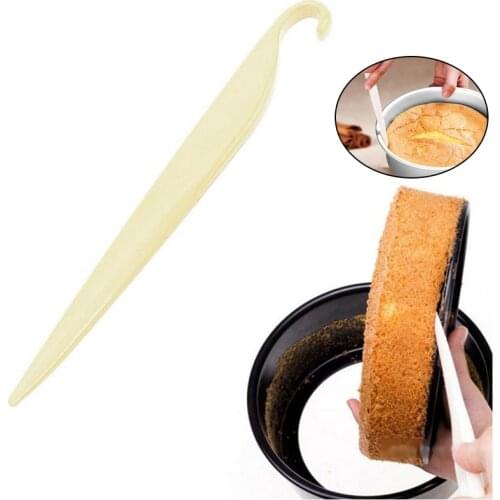 1Pc Plastic Cake Stripping Knife Pizza Cutter Dough Cake Mold Release Knife Cake Scraper Baking Tools Kitchen Gadgets