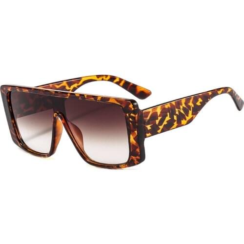 New Fashion Oversized Sunglasses Women Men Square Flat Top Sun Glasses Female Retro One-piece Lens Big PC Frame Eyeglasses UV400