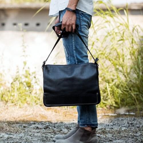 2020 New Casual Handbag Soft Leather Mens Briefcase Shoulder Bag Men Simple Messenger Bag Male Computer Bag Head Layer Cowhide