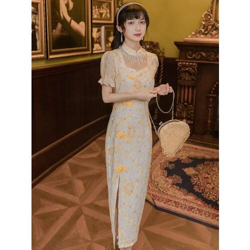 Elegant Flower Embroidery Women Cheongsam 2021 Summer New Modern Fashion Girl Improved Vintage Short Sleeve Slim Split Dress