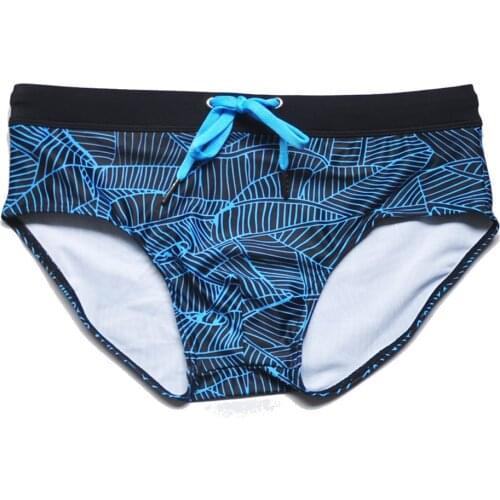 2020 New Men Swimming Trunks Leaf Print Swim Briefs Summer Bikini Triangle Swimsuit Low Waist Fashion Beachwear Beach Surf Sport