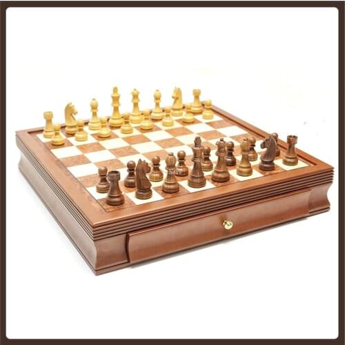 Professional Chess Kit Luxury Wooden Handmade 17 Inches Beautiful Retro Medieval Chess Knight Echec Jeu Family Friends Game