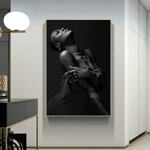 African Black Nude Woman Oil Painting on Canvas Posters and Prints Scandinavian Wall Art Picture for Living Room Home Wall Decor