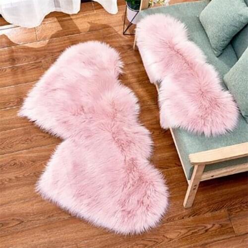 Fur Carpet Livingroom Rug Imitation Sheepskin Double Heart Shape Rugs Faux Non Slip Bedroom Carpet Mats Blanket Bedroom