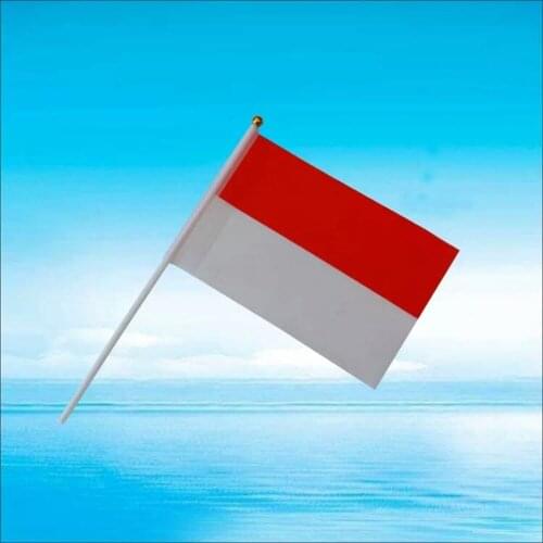 Free shipping aerlxemrbrae flag World National Flag Indonesia 14 * 21cm hand wave flags 100pcs / bag with plastic flagpole
