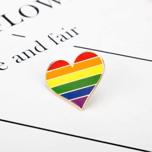 Pride Love Rainbow Heart Enamel Badge Pins Support Gay Lesbian Bisexual Transgender Flag Symbol Brooches Pin LGBT Jewelry Brooch