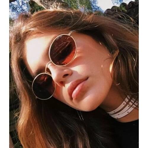 ONEVAN 2021 Small Retro Sunglasses Women Metal Oval Glasses Women Vintage Eyeglasses for Women/Men Luxury Designer Gafas De Sol