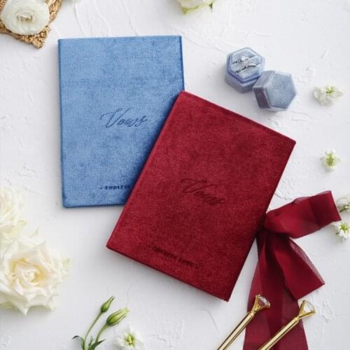 Velvet Vows Book Wedding Favors Oath Cards Bride and Groom Romantic Decoration Props Renewal Bridal Shower Gift with Pen Ribbons