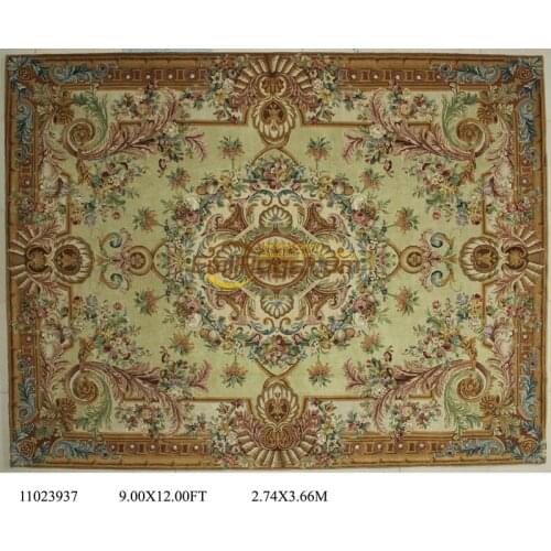 Vintage Hand Made French Savonnerie Wool Rug Elegant French Savonnerie Area Rug For Carpets Living Room Antique