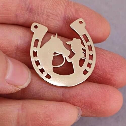 Hzew 5 pcs new movie horse girl horseshoe shape pendant charms jewelry