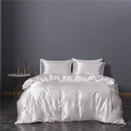 White Silky feeling luxury bedding set 3pcs bedspreads /duvet cover set king/queen bedding set