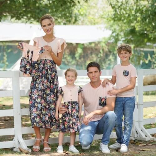 Summer Family Matching Outfits Mommy and Daughter Floral Dress Dad Son T-shirts Baby Rompers Summer Clothes Men Women Boy Girl